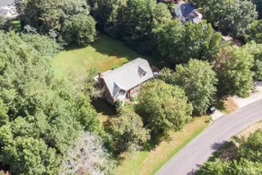 Modern secluded home minutes from DT Raleigh and NCstate - Image 2