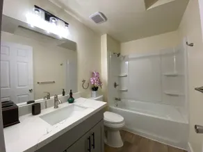 Tacoma Sleep 5 Compact Kitchen W/D - Image 4