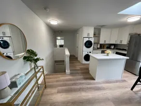 Tacoma Sleep 5 Compact Kitchen W/D - Image 2