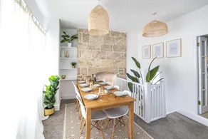 Bright & beautiful 4 bedroom house with sea views - Image 4