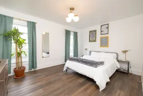 Cozy & Quaint 2BR Home. Centrally Located Gem! - Image 4