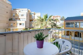 Very nice and modern studio front of the beach - Image 4