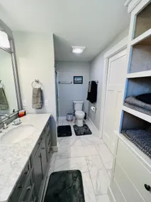 cozy 3 bedroom ranch with deck and screen porch - Image 4