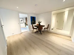 Large apartment (100 m2) with free parking - Image 3