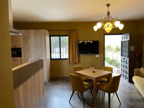 Beautiful cottage next to pool with unique views - Image 4