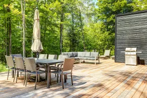 Tremblant Oasis: Fireplace, Hot Tub, King Beds! - Image 4