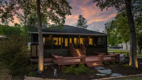 Babo's Bungalow on Lake Martin - Image 2