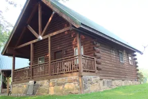 #6 cabin- riverbank, pool access, trailer parking - Image 2