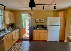 Three bedroom duplex in Stockbridge on the river - Image 3