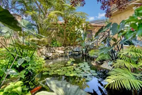 Coastal Paradise - Private Luxurious Spacious Resort Beach Living! - Image 2