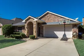 Lovely Home on the Lake! - Image 2