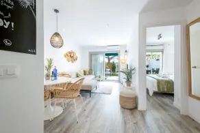 Modern Apartment w jardin - Maria by Palmera - Image 2