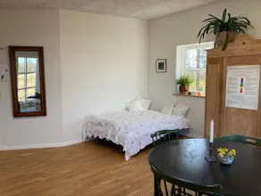 Guest house in scenic surroundings - Image 5