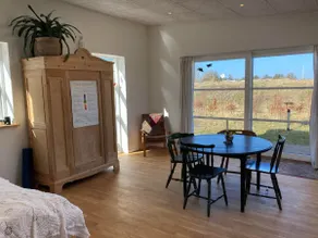 Guest house in scenic surroundings - Image 4