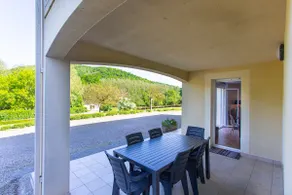 Beautiful apartment with terrace and unobstructed view - Image 2