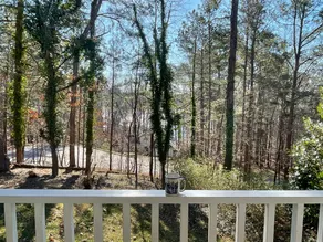 House with private pool nr Lake Lanier - Image 4