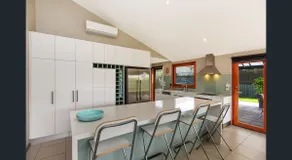 Riverport Retreat - Pet Friendly, close to the river, free Wifi + linen included - Image 5