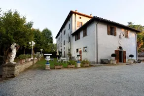 Apt. Rolando-Tenuta VillaAugusto - Image 2