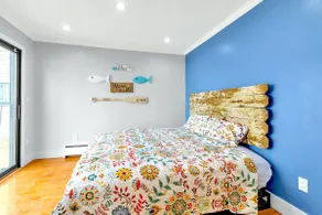Private Lakefront Cottage Retreat near Niagara - Image 4