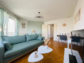 Bright Apartment – close to Versailles and Paris - Image 2