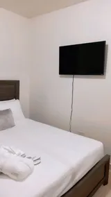 Airbnb at Carolina Close to the Airport - Image 3