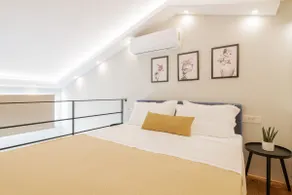 Stylish & elegant loft suite in the city center - Image 3