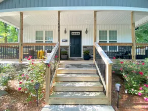Convenient, Relaxing, Cozy 3BR/2BA bungalow - Image 2
