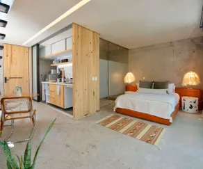 Nature meets City modern loft with private rooftop - Image 4