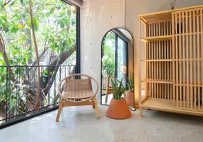 Nature meets City modern loft with private rooftop - Image 5