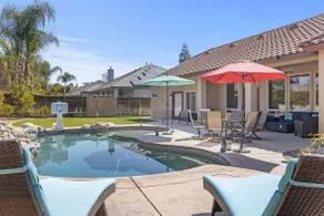 Lovely 4+3 Relaxing Pool home KING bed sleeps 8 - Image 2