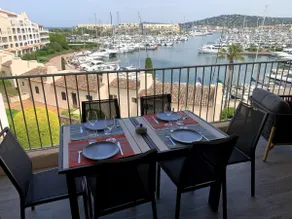My setting on the Gulf of Saint-Tropez Marina - Image 4