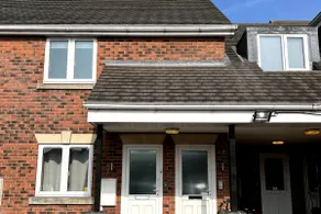 The Aldridge 2 Bedroom Apartment with FREE Parking - Image 3