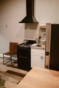 Tango Suite - 1BR/1BA Downtown Clarion - Image 3
