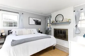 Creekside Getaway - Close to DT & Lake - Image 2