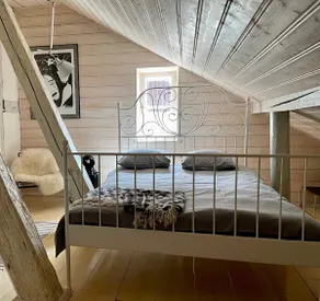 Spacious one bedroom apartment in old town . - Image 3