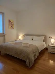 Apartment in the countryside surrounded by mountains - Image 2