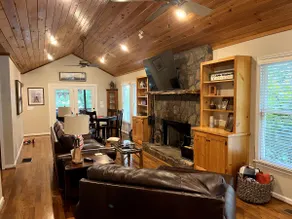 Happy Place on the Lake - Mountain & Lake House! - Image 3