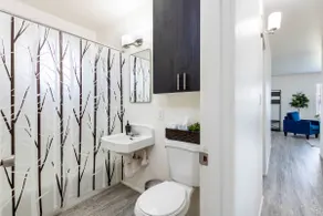 Remodeled Two BR With Queen Beds, WIFI and W/D! - Image 4