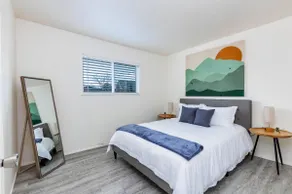 Remodeled Two BR With Queen Beds, WIFI and W/D! - Image 5