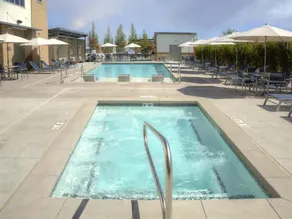 HotTub/Gym/KingBed/FiberInternet/PetFriendly - Image 4