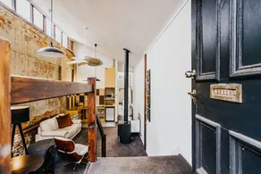 A1 - Argyle King Spa Apartment - Image 2