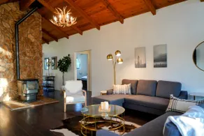 The Sanctuary near Yosemite with hot tub!!! - Image 4