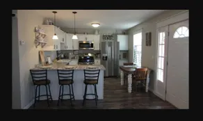 River Time Cottage Get Away! 1/2 Mile from Current River! - Image 3