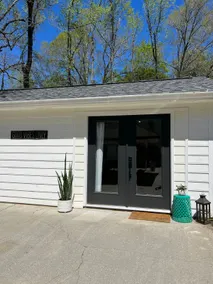 Welcome to the Good Vibes Cottage - Image 5