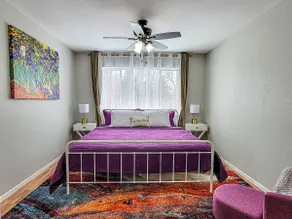2 bedroom Hide-a-way with Balcony- minutes from Lake George - Image 2