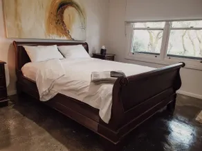 Cosy 3 bedroom cottage with indoor fireplace - Image 5