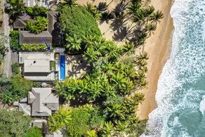 Tenterfield Beachfront Luxury 4 Bedroom Holiday Home - Image 2
