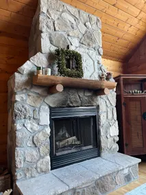 Cozy lake front cabin with 5 bedrooms and 3 baths - Image 4