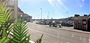Great location, right in the middle of Grebbestad! - Image 3
