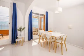 Traumhafte Ferienwohnung mit atemberaubendem Meerblick (WLAN, 2 Infinity Pools) - Image 4